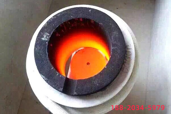 中頻熔煉爐各設備的輸出中頻電壓波形完全吻合