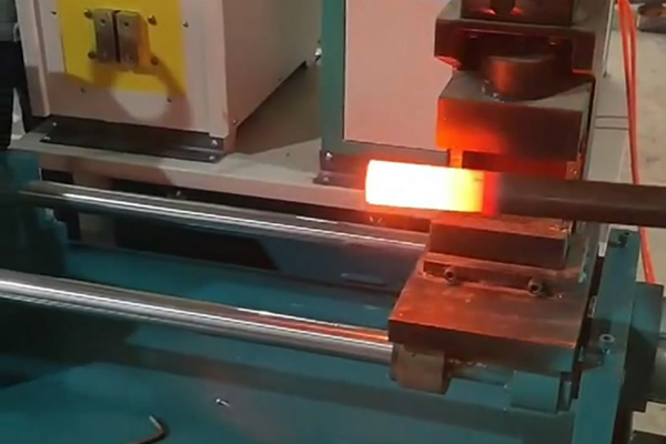 臥式連續(xù)退火爐的特點(diǎn)是什么?