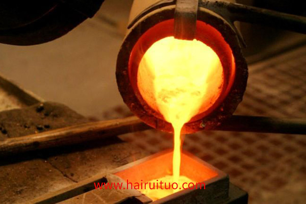 中頻熔煉爐性能優異,但日常使用應注意三點事項