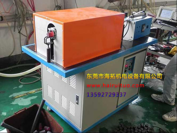 中頻感應加熱爐價格多少錢