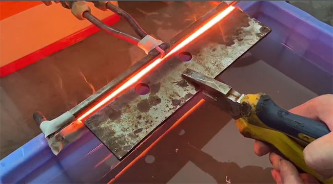 超高頻加熱機對刀具刀口淬火試樣打樣視頻