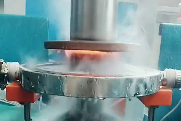 �����l���C(j��)����(du��)�S����̎��