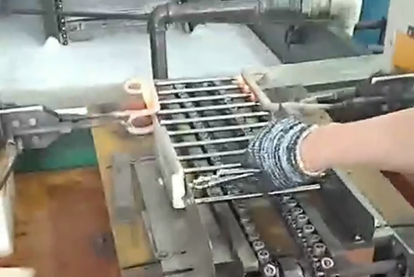 �ƗU���l�Ԅ�(d��ng)���ӟ����O(sh��)��