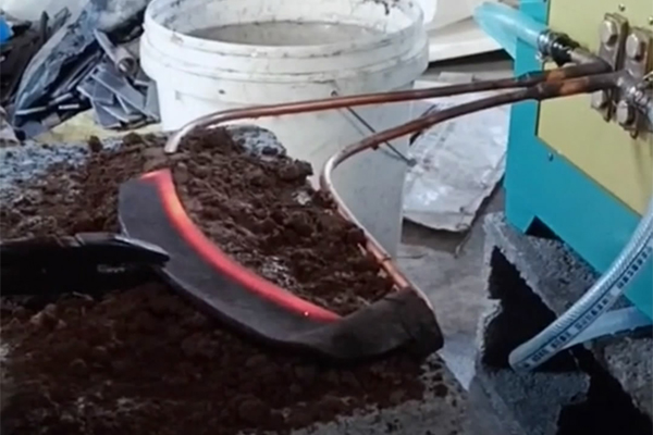 鐮刀淬火-勾刀淬火-刀具淬火用超音頻感應淬火設備