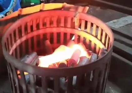 棒料加熱鍛造爐-中頻自動化鍛造加熱設(shè)備