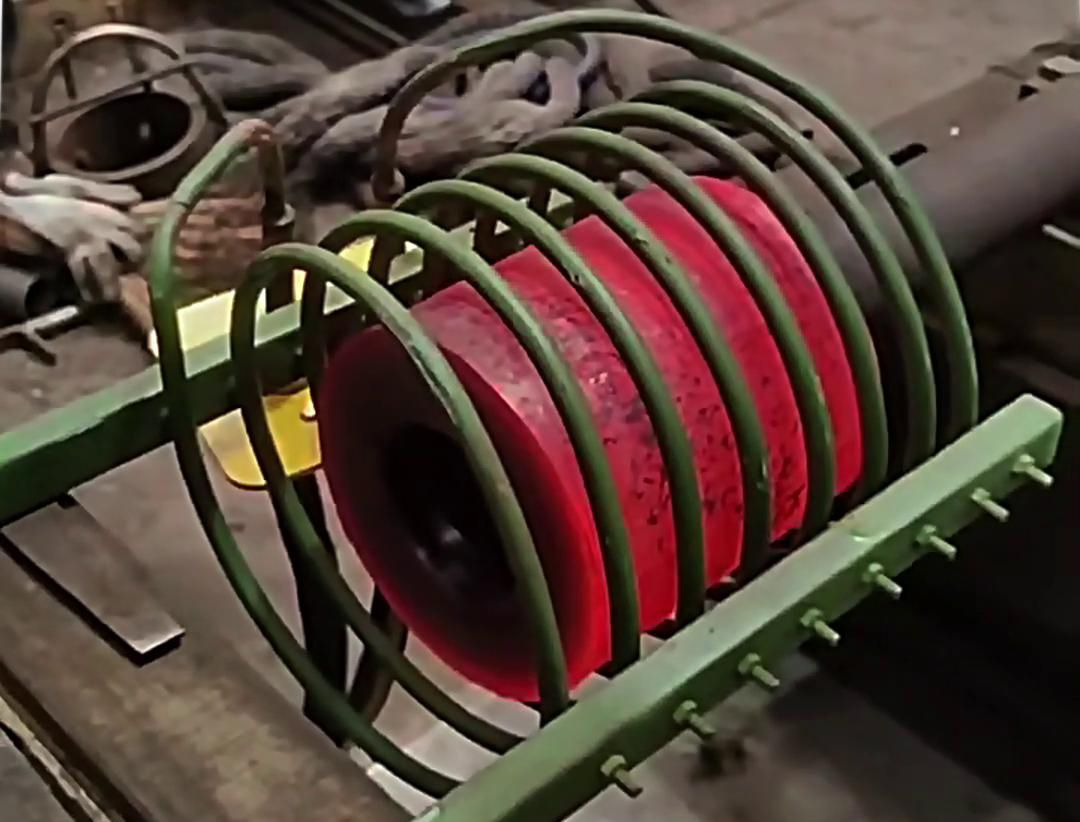 高頻感應加熱機：車輛生產線上的熱套工藝革新者