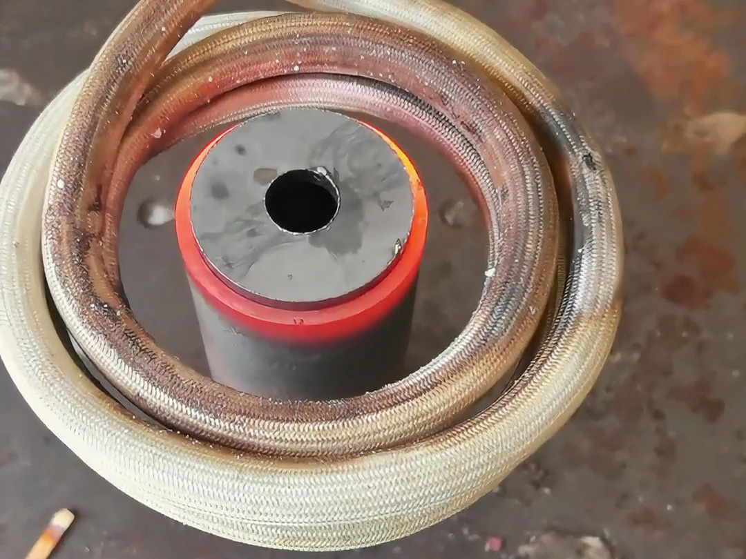 高頻加熱鋼管熱擴(kuò)裝配工藝：過盈配合的高效實(shí)現(xiàn)方案