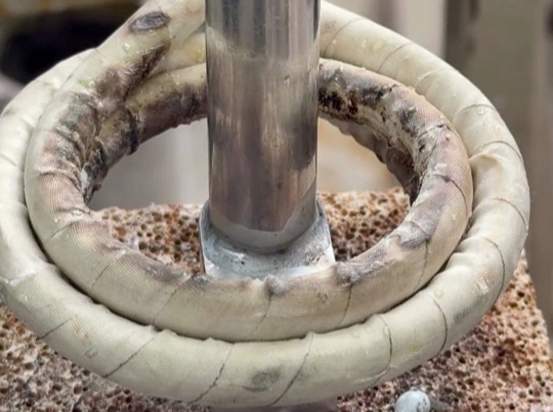 海拓高頻焊機(jī)破解鋁鋁焊接難題：精準(zhǔn)控溫，讓焊料熔化而母材不熔