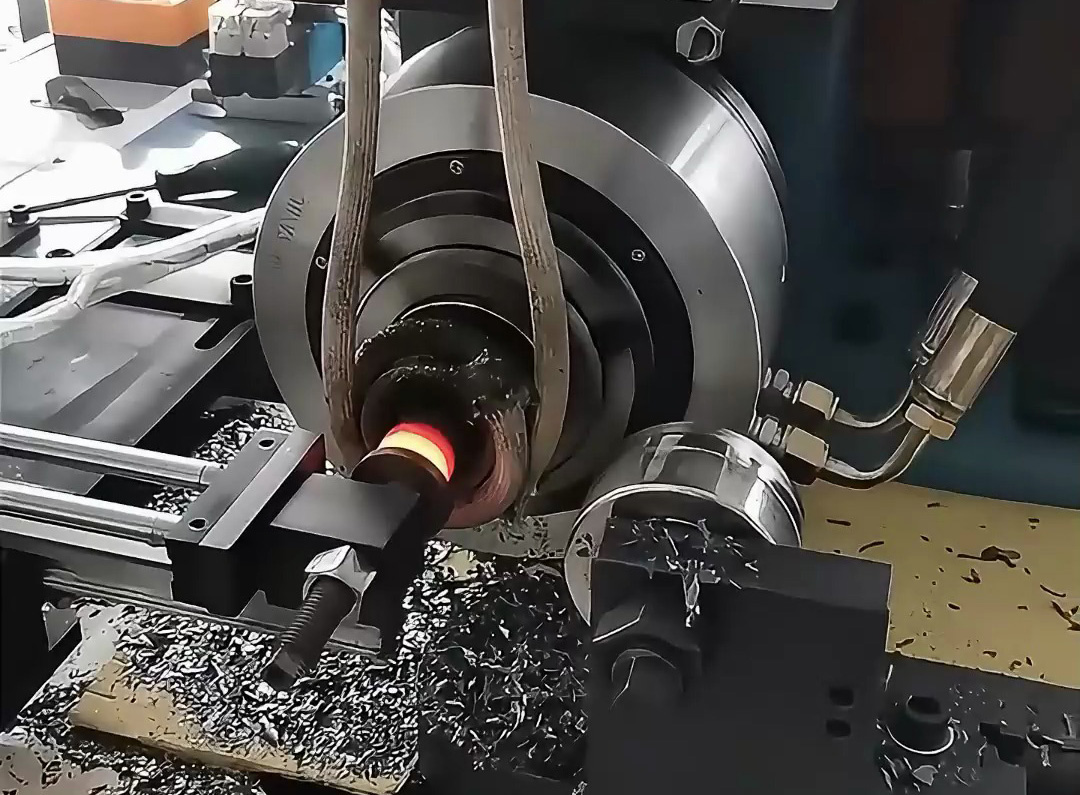 高頻封口機(jī)：電磁場加熱驅(qū)動的高效封口解決方案，賦能金屬與熱塑性材料加工