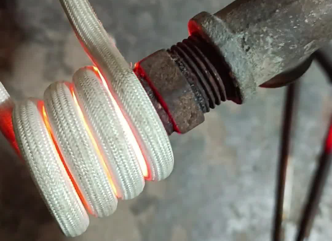 一體式 vs 分體式高頻感應(yīng)加熱設(shè)備：效果同源，場景各有優(yōu)勢