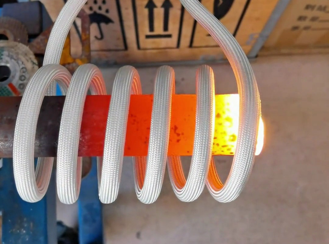 15秒升溫1500℃！海拓超音頻加熱機，鋼管高溫加熱比傳統方法快10倍