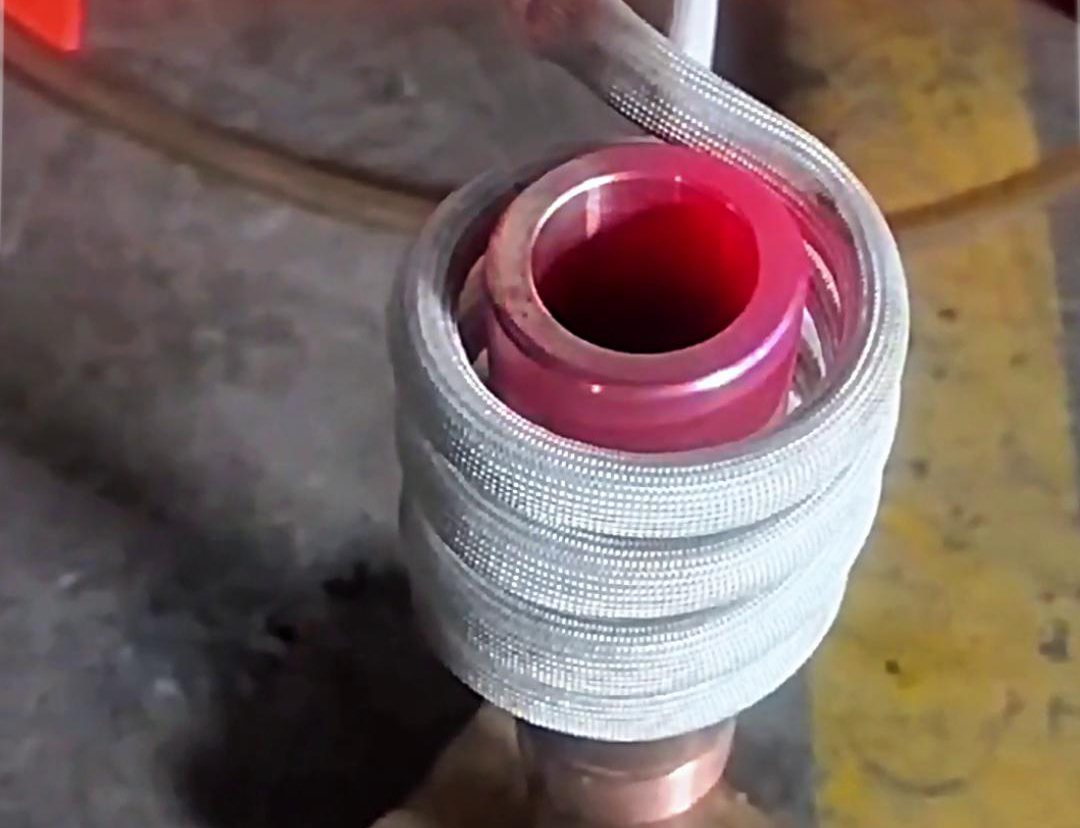 紫銅管高頻加熱退火廣泛應用于各種紫銅管產(chǎn)品的生產(chǎn)中