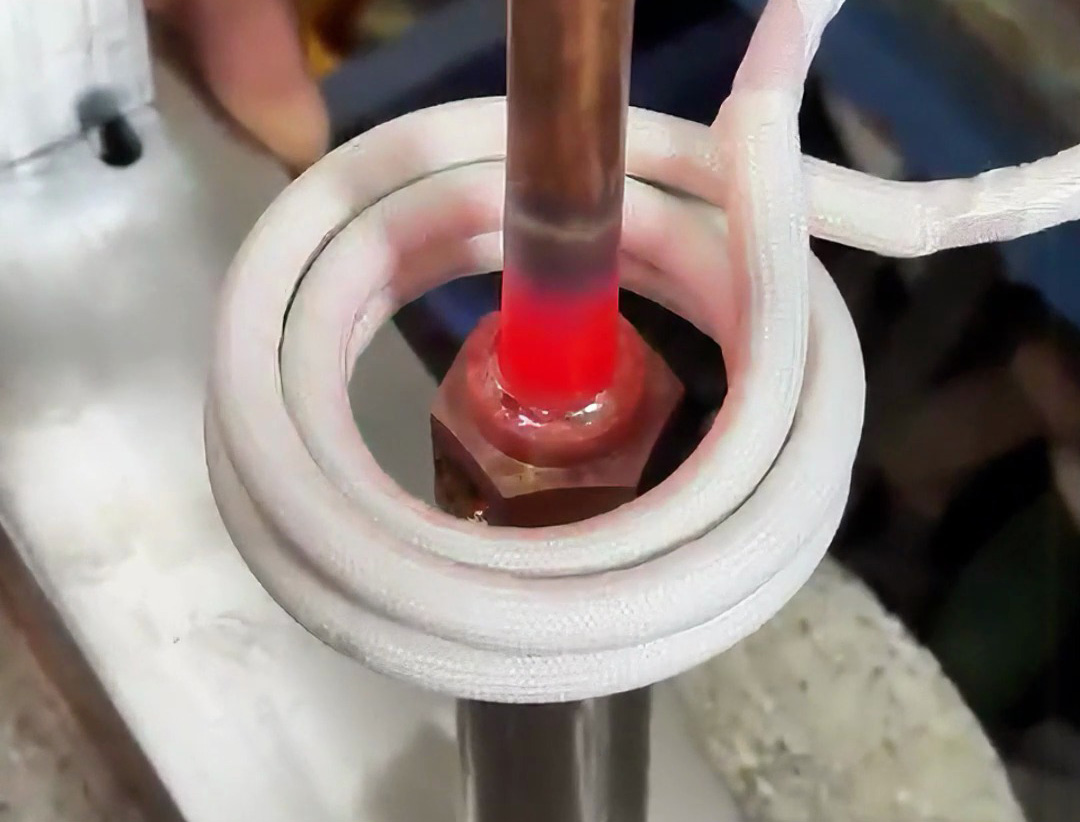 3分鐘看懂銅件高頻焊接，高頻焊機速度與安全并存