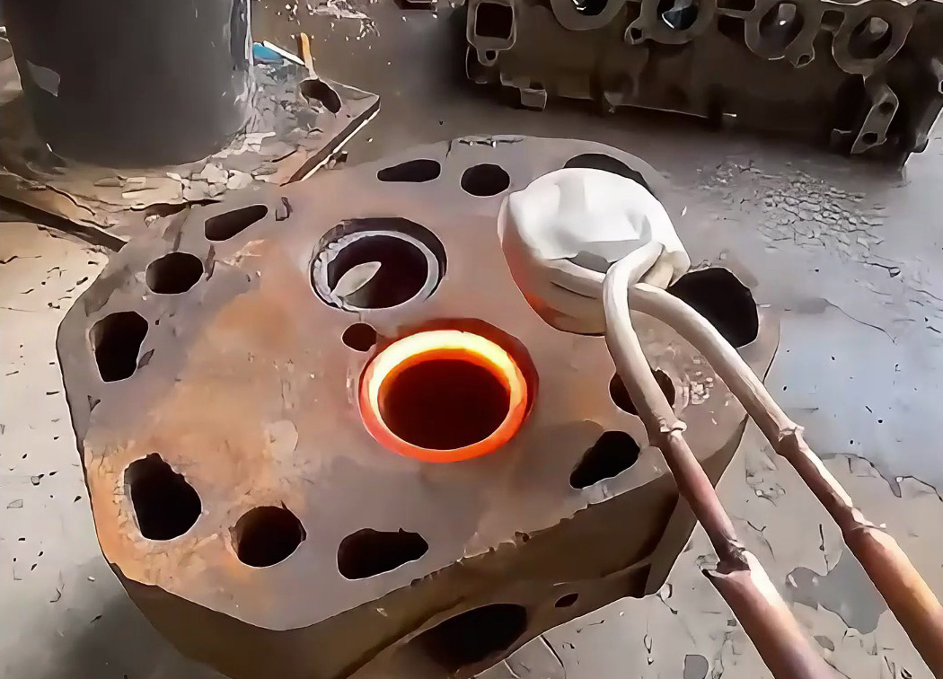 手持式高頻機，輕松拆裝氣缸座圈！