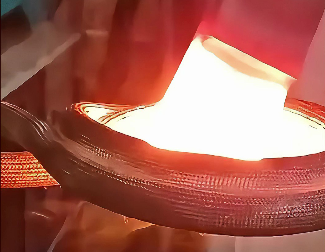 還在為金屬材料加熱發愁？高頻加熱機一鍵解決！