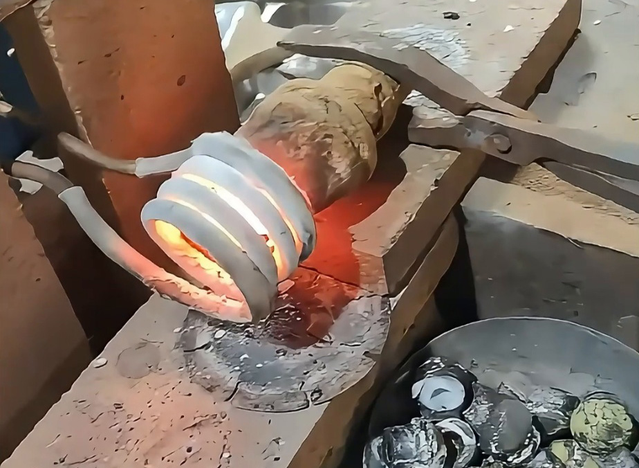 高頻感應(yīng)加熱設(shè)備，讓鉆頭合金熱拆取回收變得如此簡！