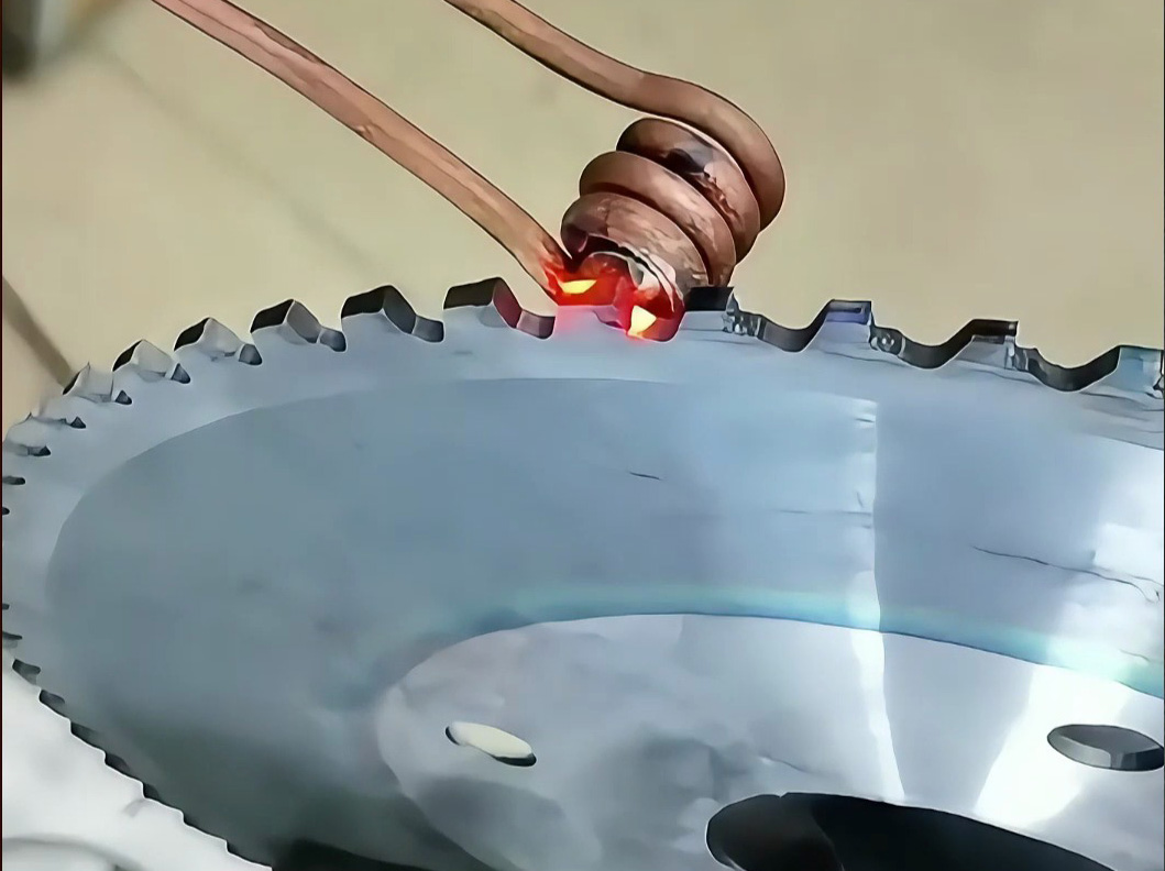 ?告別復(fù)雜操作！高頻加熱機取合金就是這么簡單！