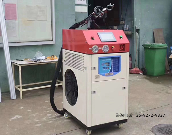 �Б�(y��ng)�ӟ�C(j��)һ�w�C(j��)