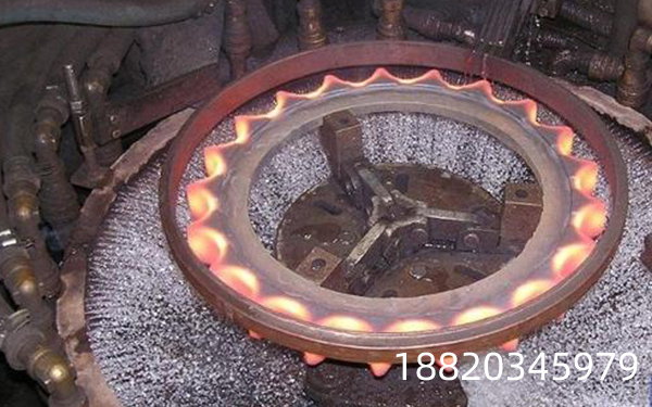 �и��l���C������^��